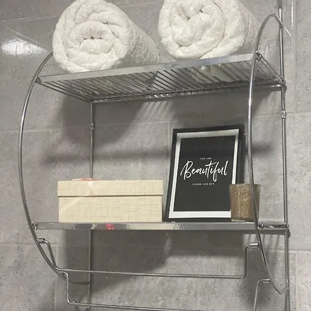 Lm * زلاتيبور