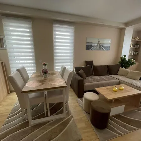 Lm Apartment *