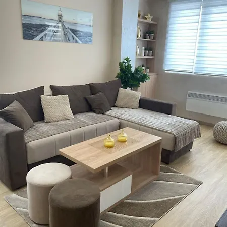 Apartment Lm